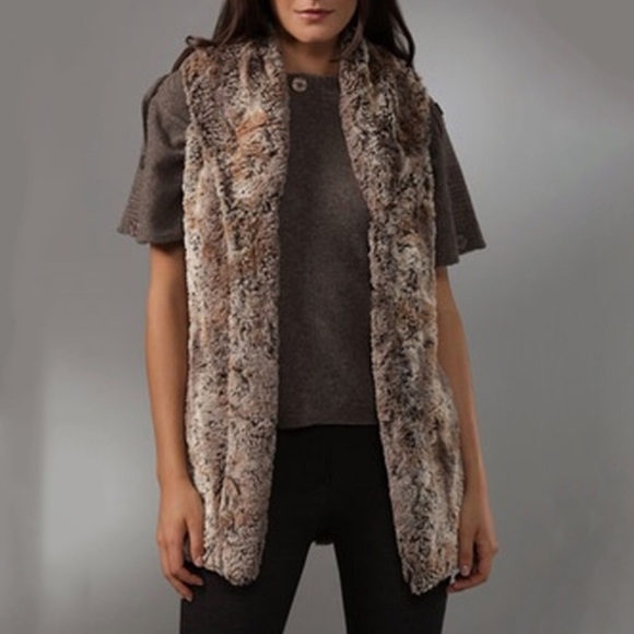 Alice + Olivia Jackets & Blazers - Alice + Olivia faux fur vest
